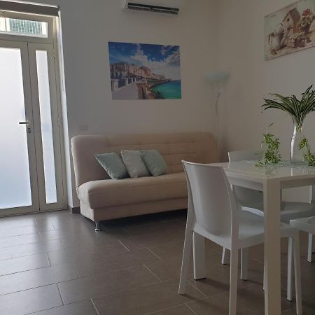 Ferienwohnung La Petite Maison Syrakus Exterior foto