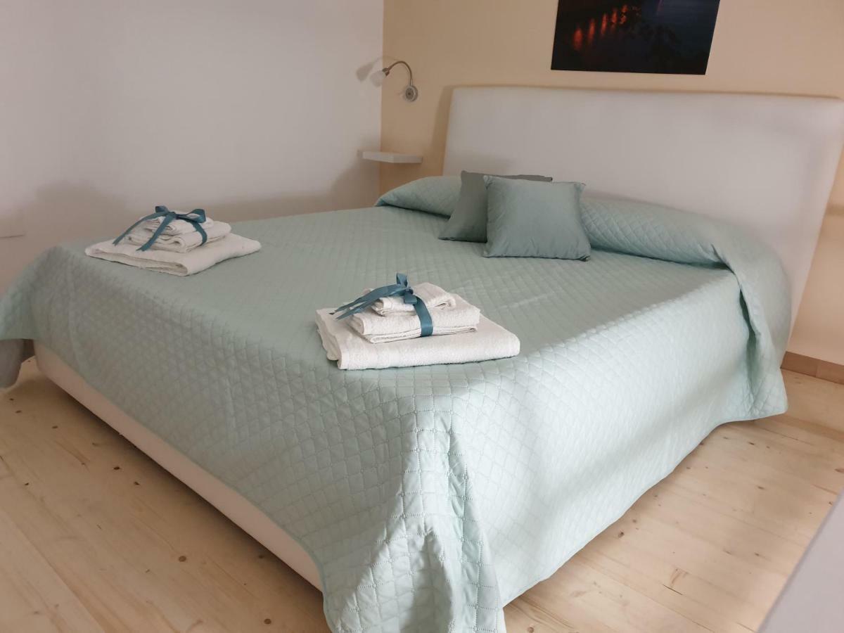 Ferienwohnung La Petite Maison Syrakus Exterior foto