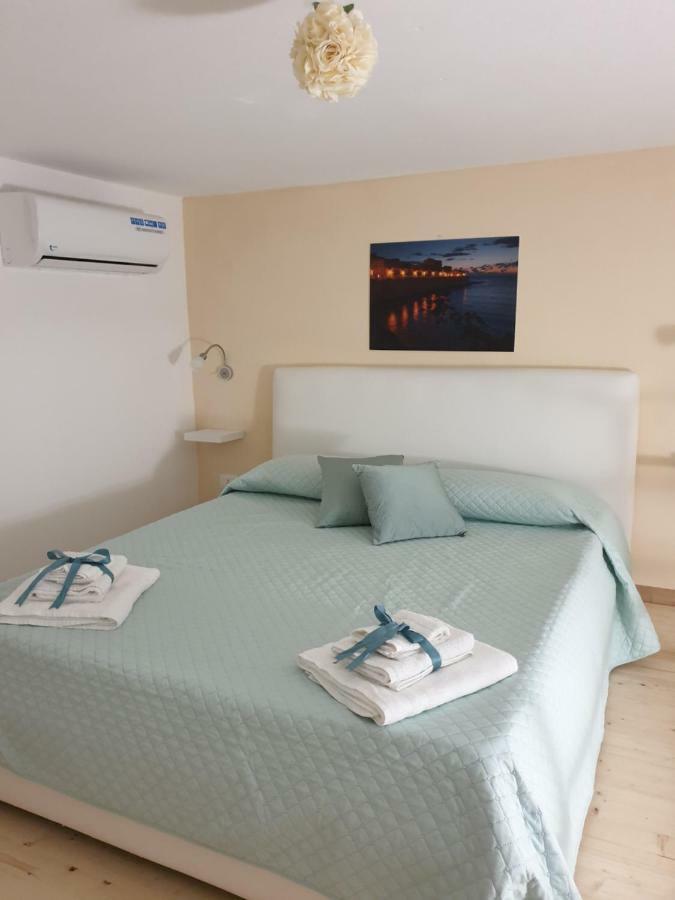 Ferienwohnung La Petite Maison Syrakus Exterior foto
