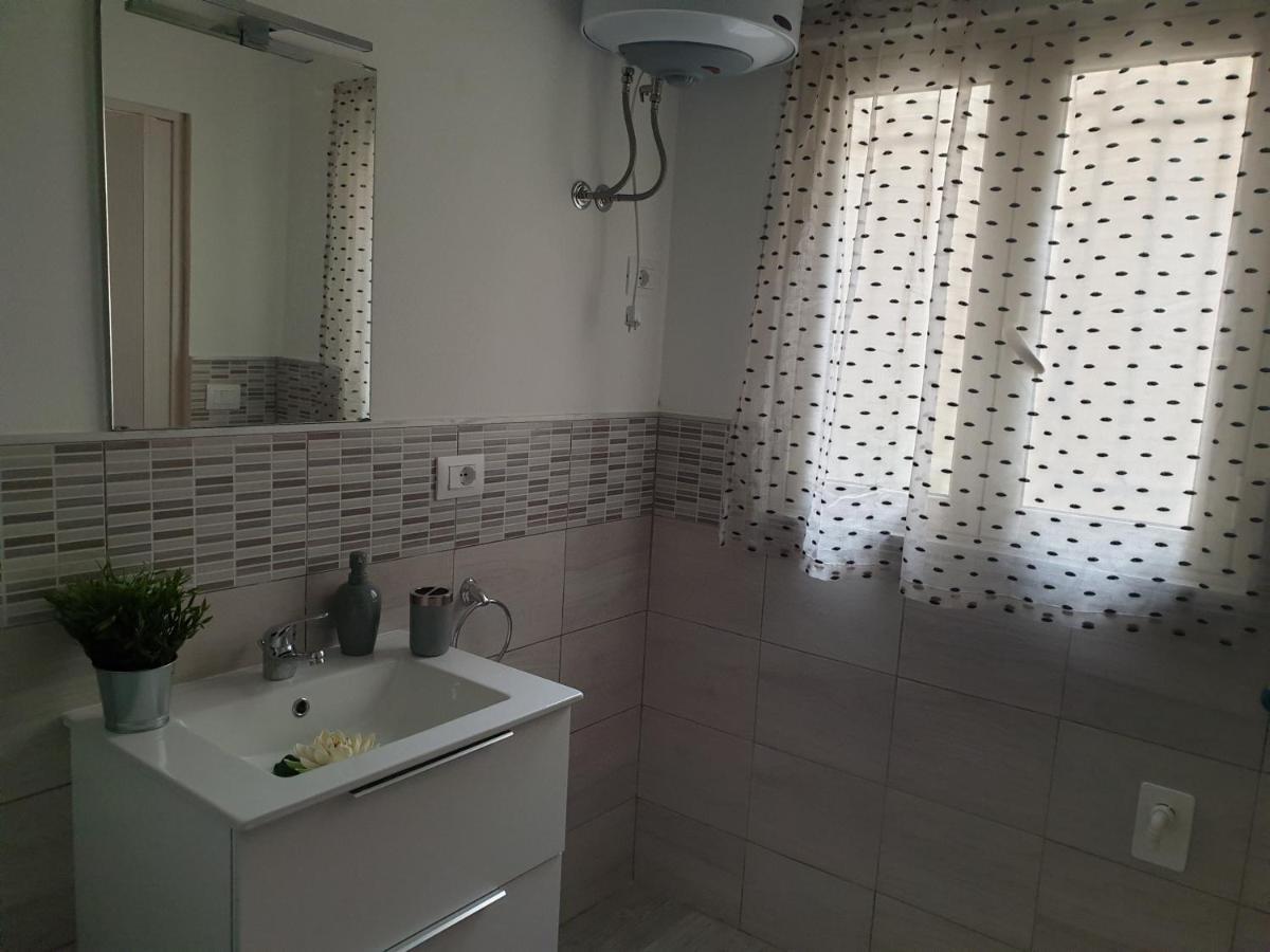 Ferienwohnung La Petite Maison Syrakus Exterior foto