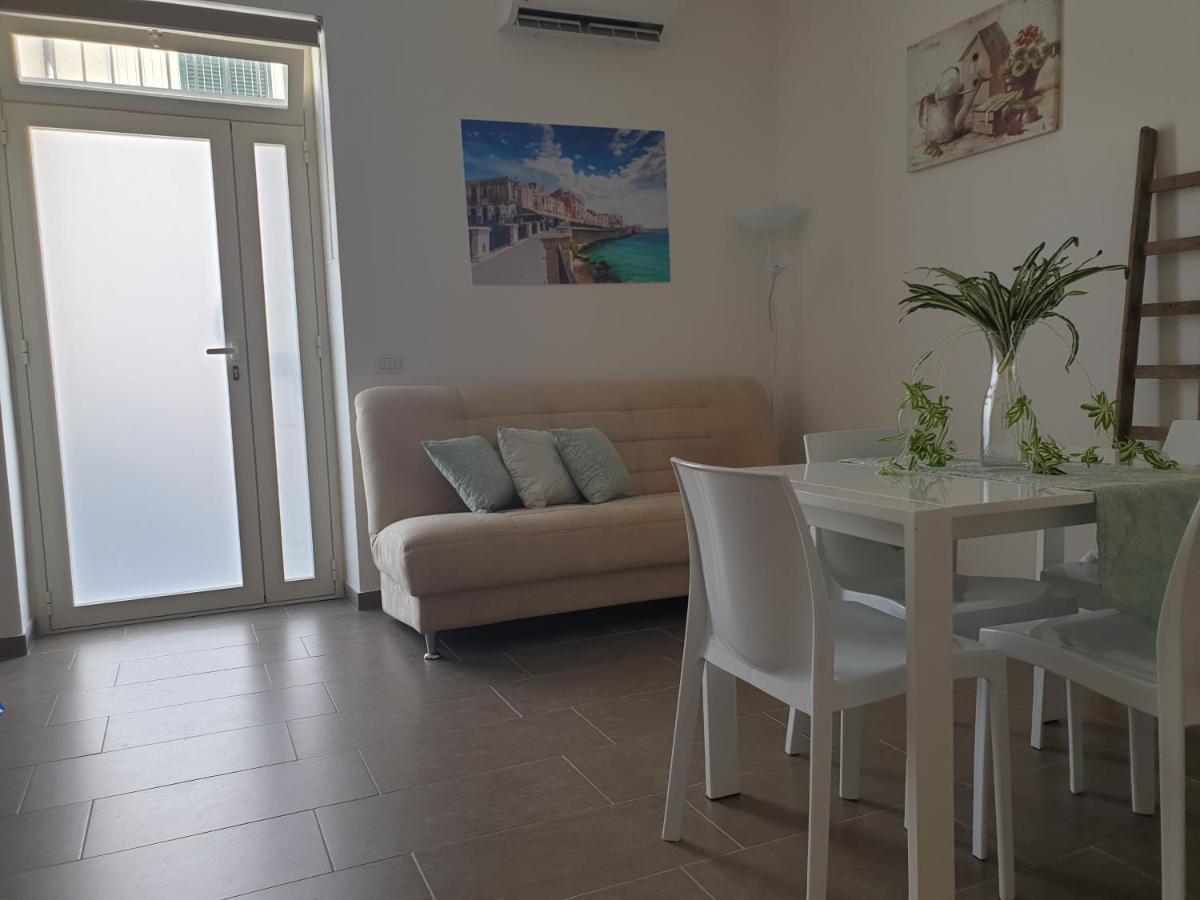 Ferienwohnung La Petite Maison Syrakus Exterior foto